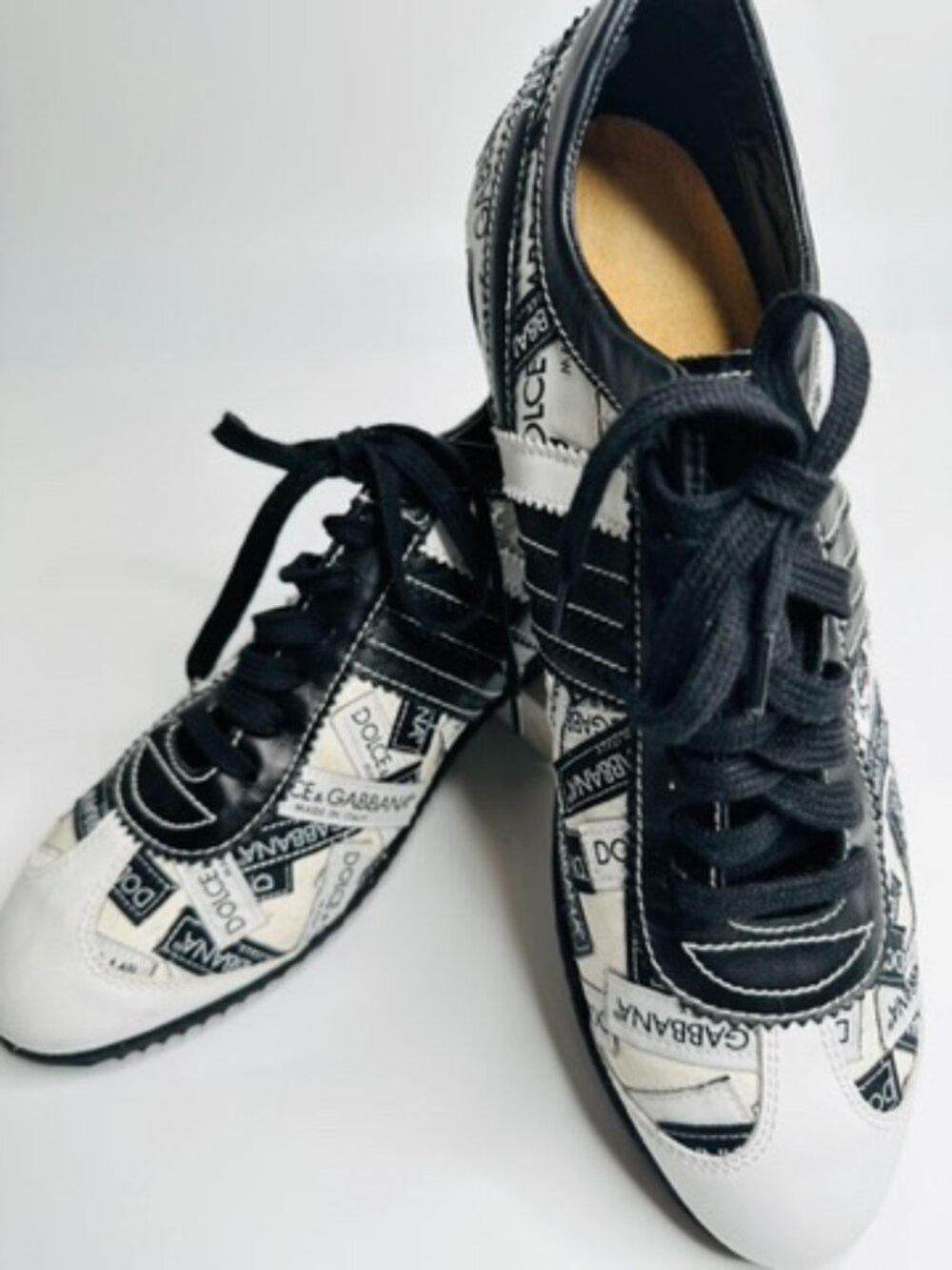Vintage Dolce & Gabbana Logo